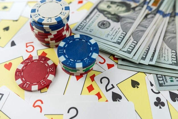 Sic Bo live dealer rolling dice with multiple camera angles on amazon4d